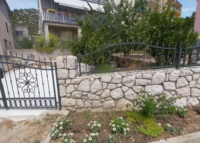 Endy * Ploce (Dubrovnik-Neretva)