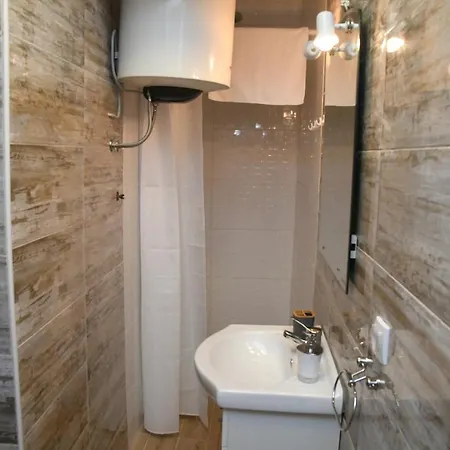 Endy Apartament *